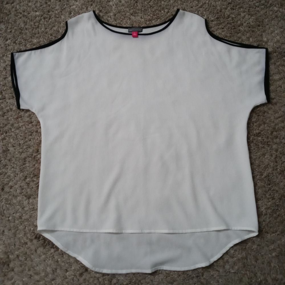 Vince Camuto Short Sleeve Blouse S